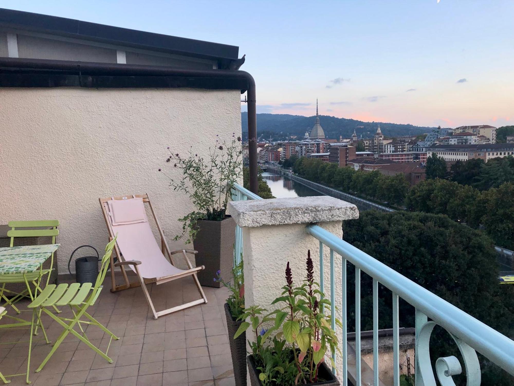 Attico Ellen Terrazza Con Vista Lejlighed Torino Eksteriør billede