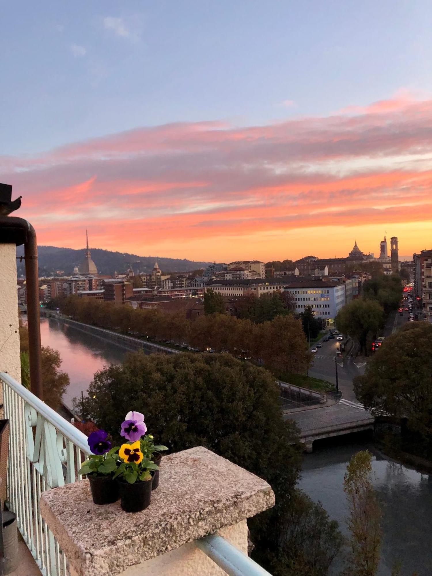 Attico Ellen Terrazza Con Vista Lejlighed Torino Eksteriør billede